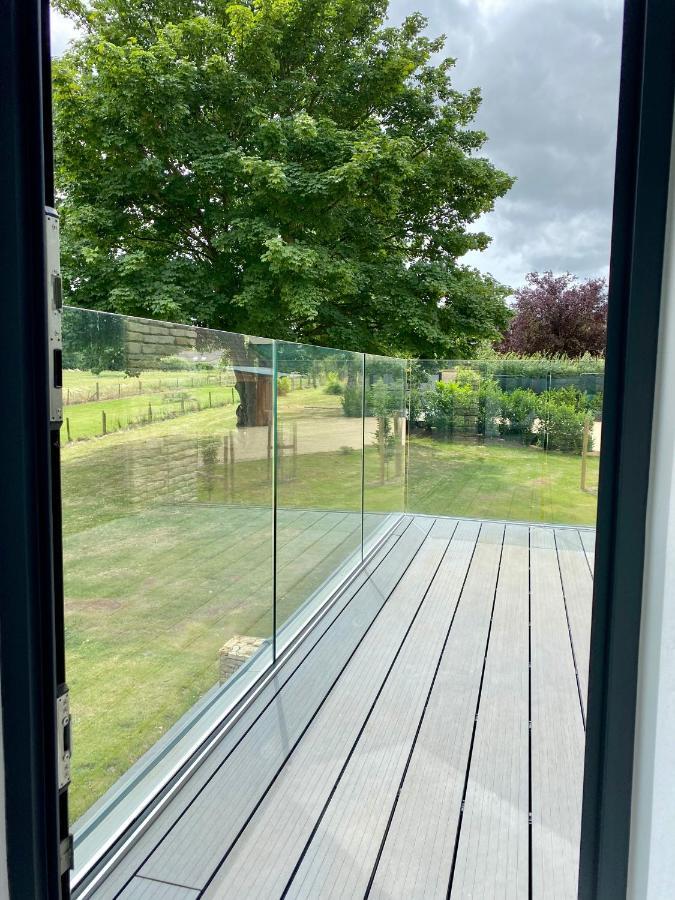 Stunning modern home set in beautiful grounds. Bath Eksteriør billede